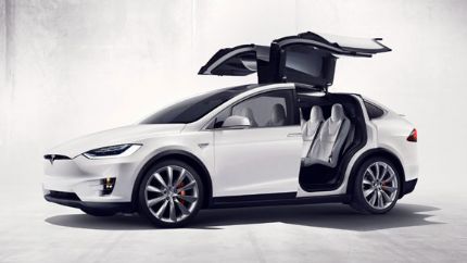 特斯拉召回3183辆2016年款Model X